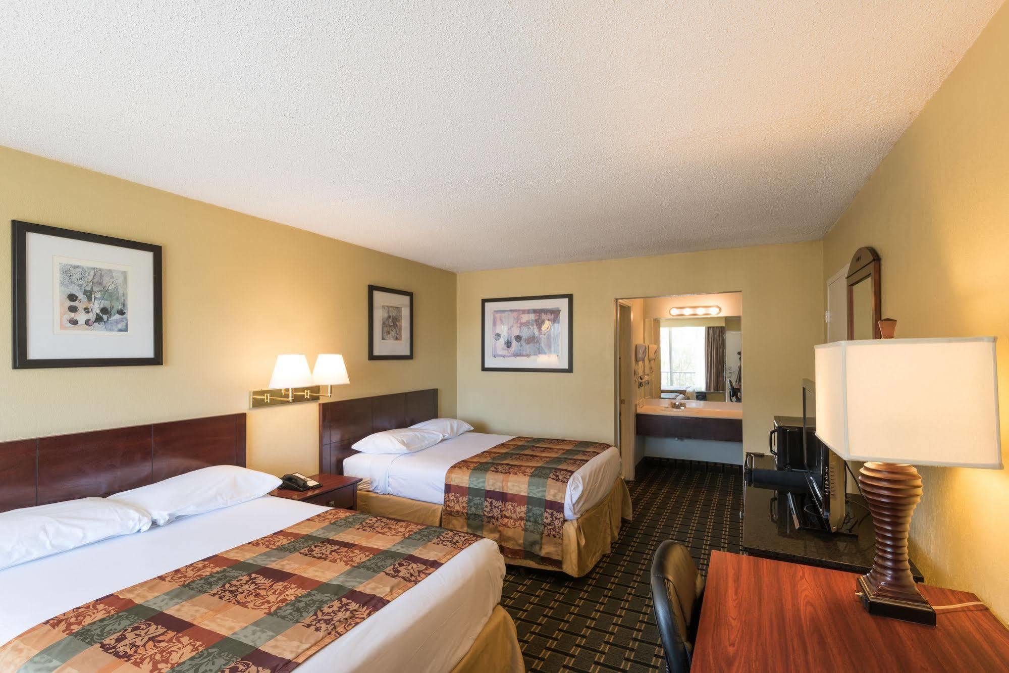 North Charleston Inn Екстериор снимка
